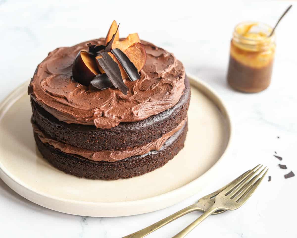 28 Creative And Easy Ways To Decorate A Cake